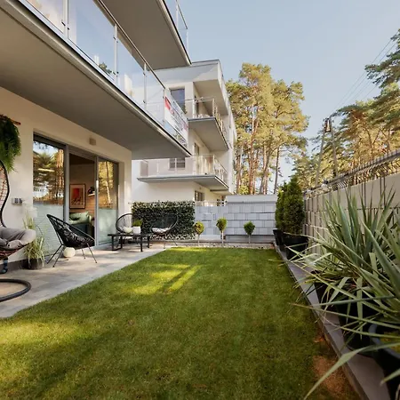 Baltic 4you 2 アパート ポビエロボ